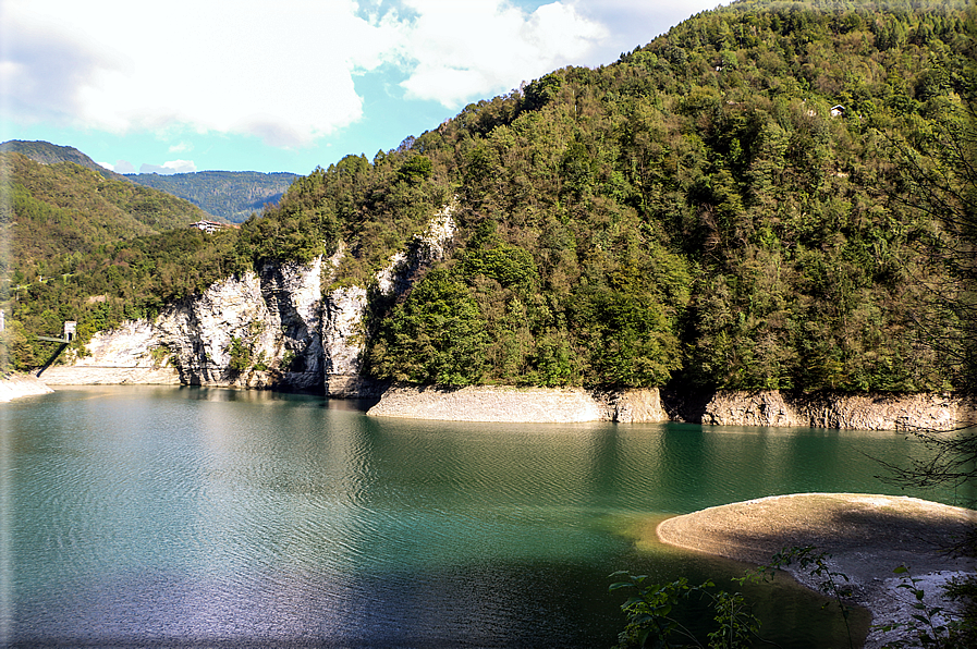 foto Lago del Corlo